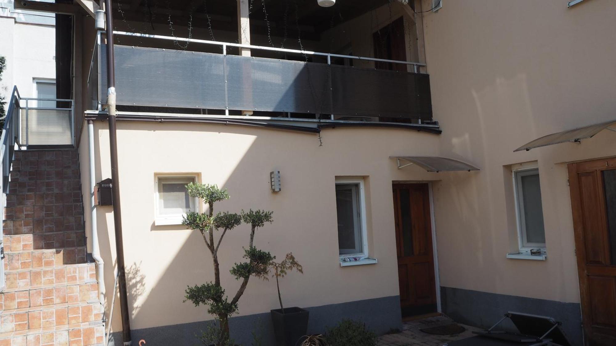 Apartman Kotva Patince Luaran gambar